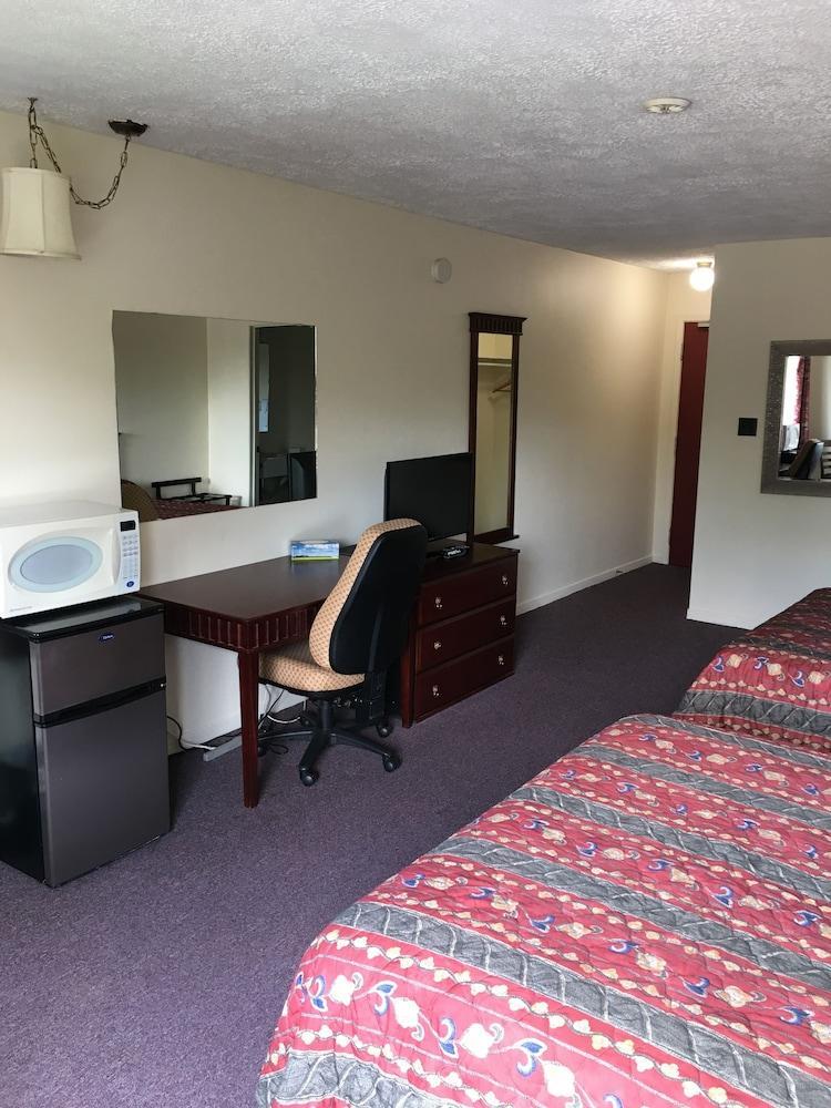 The Fort Nashwaak Motel Фредериктън Екстериор снимка